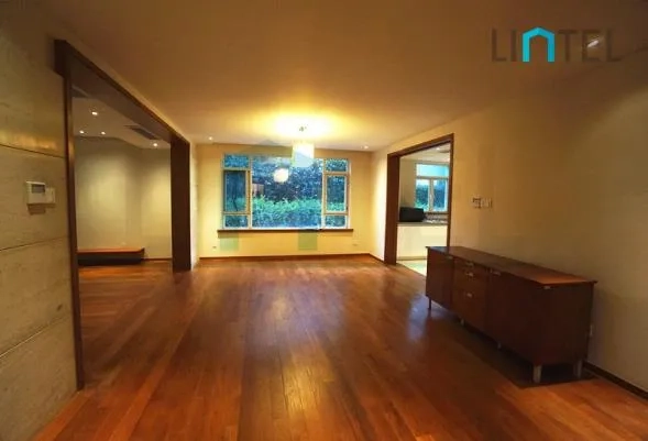 Rm 1C Gao'an Court(3)