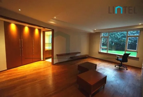 Rm 1C Gao'an Court(5)