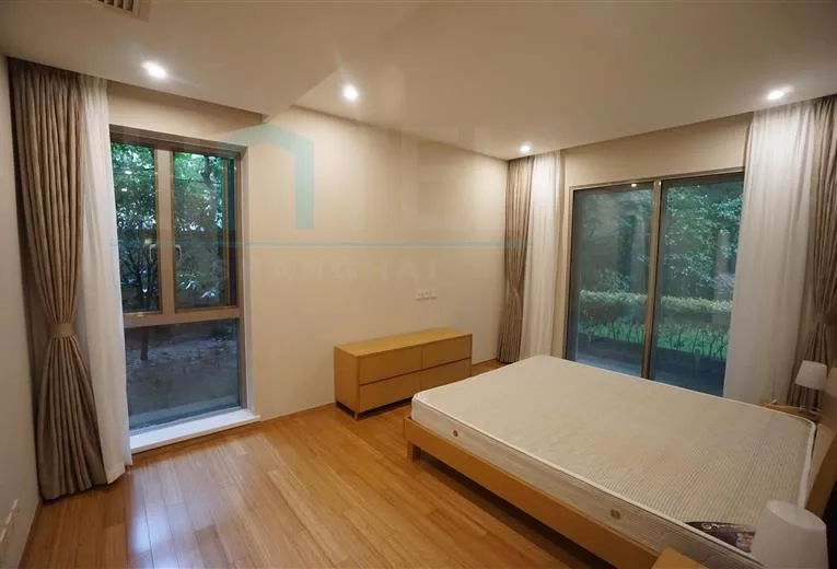 Rm 1C Nanyang Seasons Court(8)