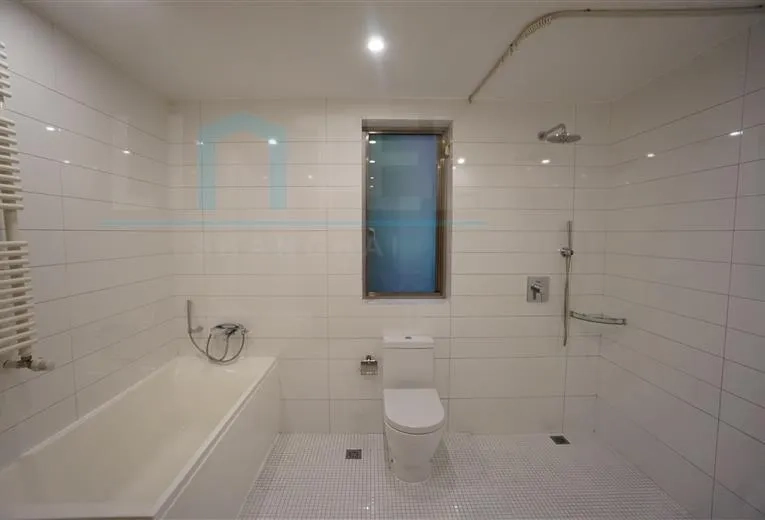 Rm 1C Nanyang Seasons Court(10)