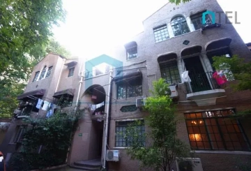 Rm 2 No 827 Huashan Road(11)