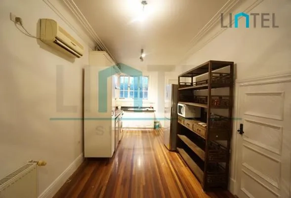 Rm 2 No 827 Huashan Road(2)