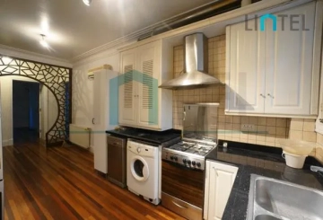 Rm 2 No 827 Huashan Road(3)