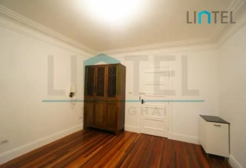 Rm 2 No 827 Huashan Road(8)