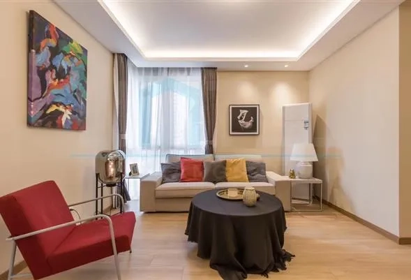 Rm 2002 No 1 Manhattan Heights