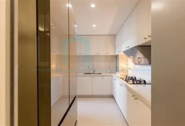 Rm 2002 No 1 Manhattan Heights(4)