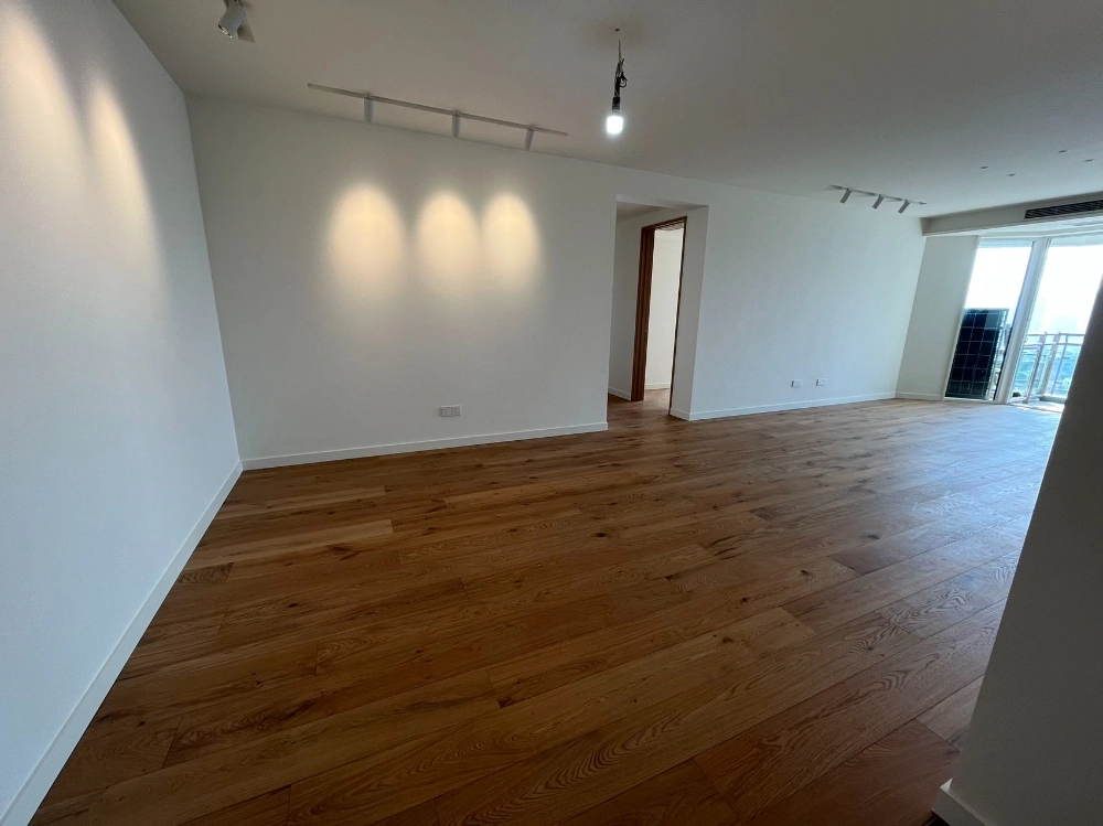Rm 2002 No 3 Central Residence I(3)