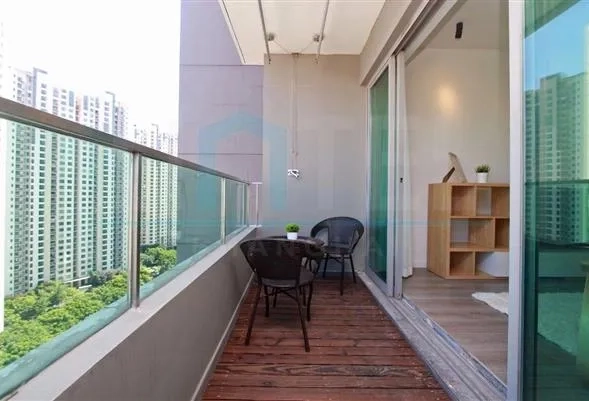 Rm 2002 No 3 Eight Park Avenue(4)