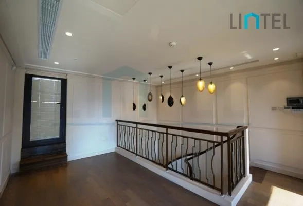 Rm 2008 Lanson Place Aroma Garden(8)