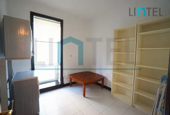 Rm 201 Garland Serviced Apartment(8)