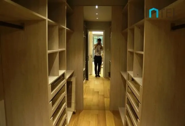 Rm 201 No 12 Lanting Apartment(8)