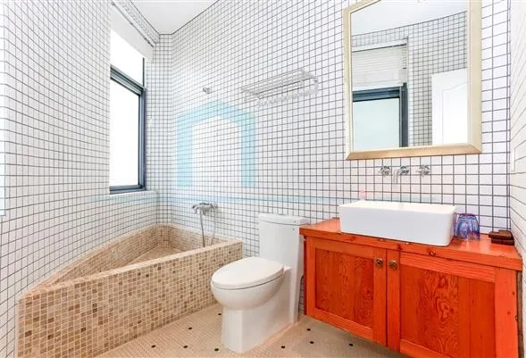 Rm 201 No 139 Changshu  Road(11)