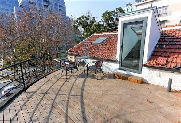 Rm 201 No 139 Changshu  Road(6)
