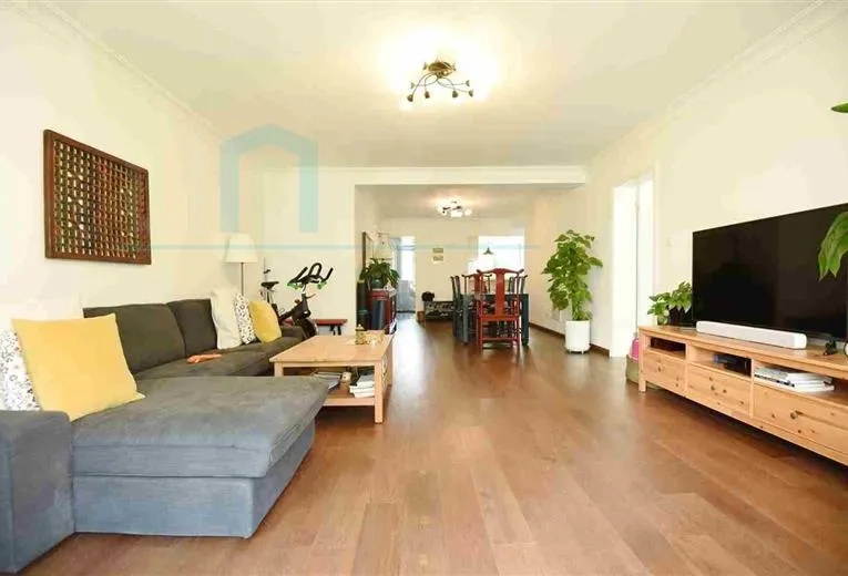 Rm 201 No 2 Lane 280 Wukang Road(2)