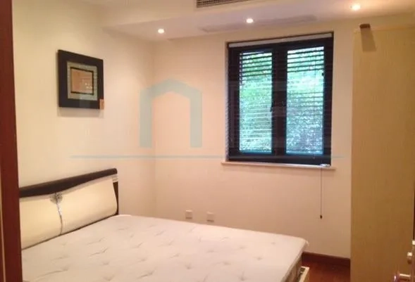 Rm 201 No 26 Yanlord Garden(4)