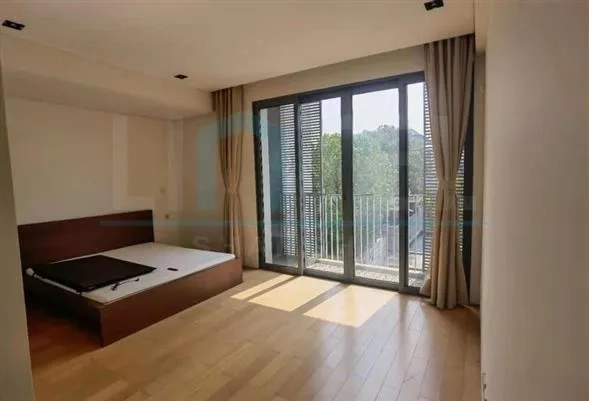 Rm 201 No 363 Lakeside Ville(4)