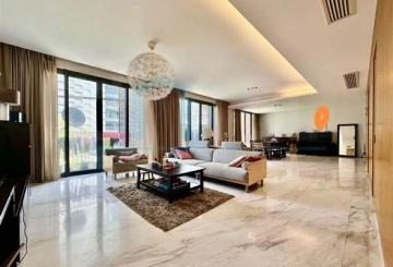 Rm 201 No 378 Lakeside Ville