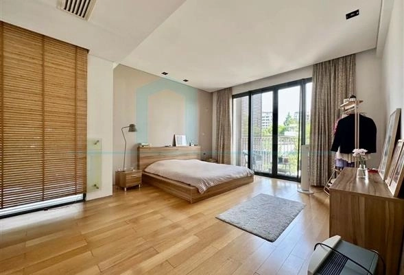 Rm 201 No 378 Lakeside Ville(7)