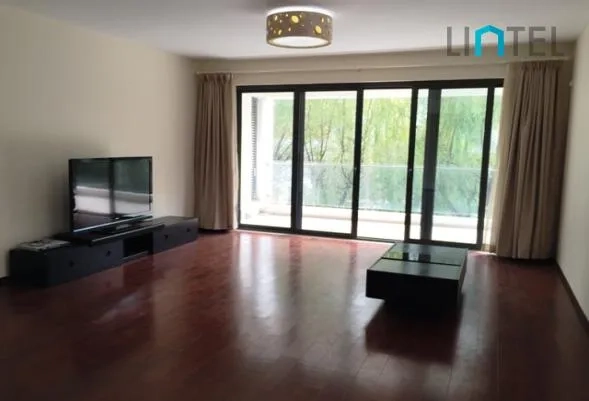 Rm 201 No E20 Westwood Green(2)