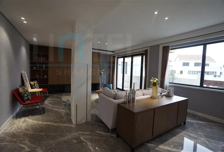 Rm 202 No 1 Fairlake Le Chambord