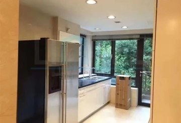 Rm 202 No 10 Lanting Apartment(2)