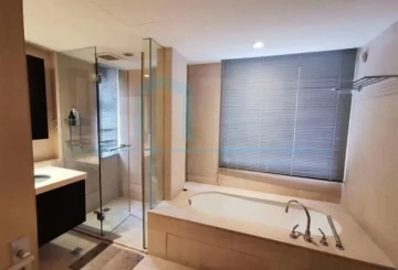 Rm 202 No 10 Lanting Apartment(6)
