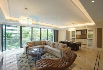 Rm 202 No 10 One Riviera Park(2)