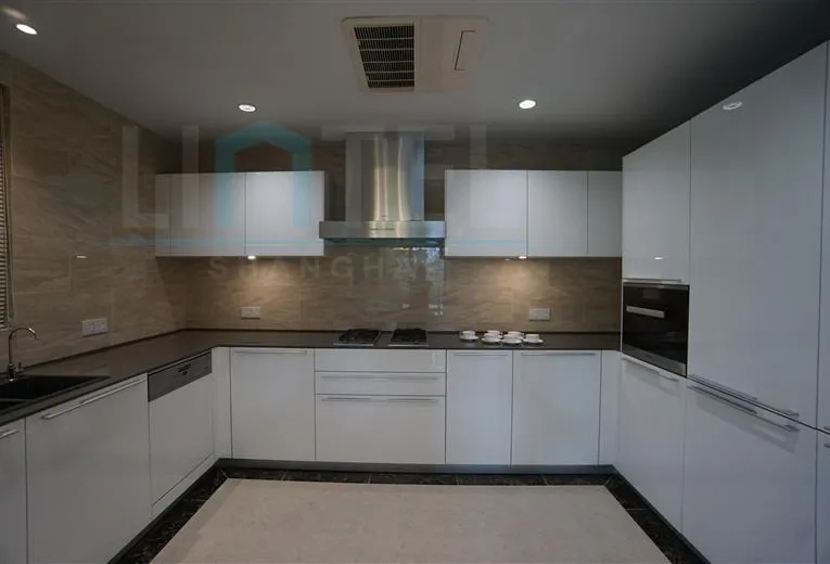 Rm 202 No 10 One Riviera Park(5)