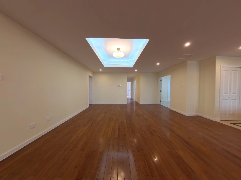 Rm 202 No 3 Green Court I(4)
