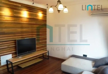 Rm 202 No 3 Lane 106 Wukang Road(2)