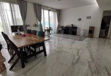 Rm 202 No 370 Lakeside Ville