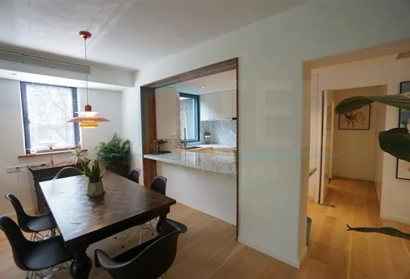 Rm 202 No 4 Yuyuan Residence(7)