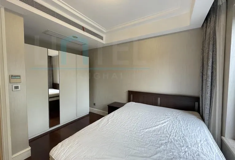 Rm 202 No 5 The Palace I(8)