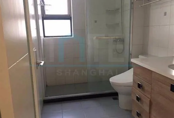 Rm 202 No 8 Yongye Apartment(7)