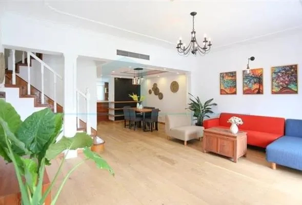 Rm 202 No 82 Perfect Garden