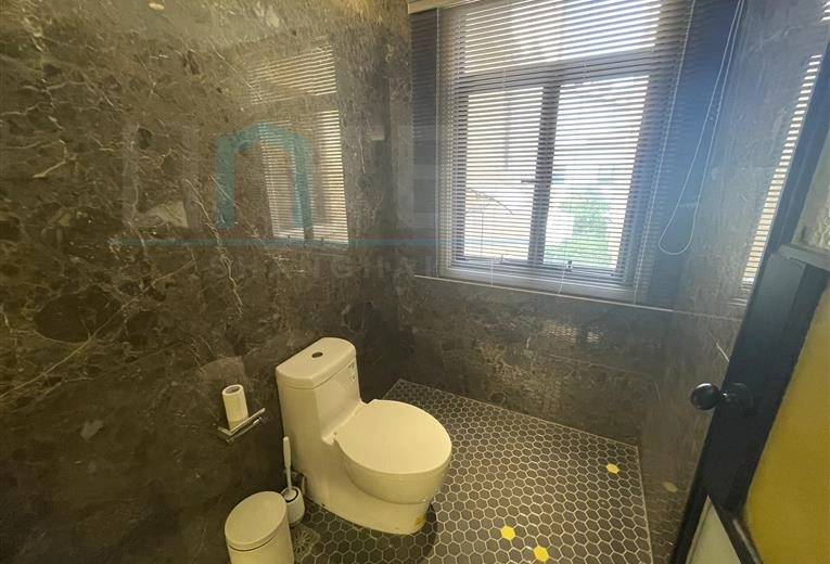 Rm 204 No 83 Wuxing Road(9)
