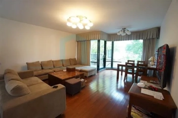 Rm 204 No S Fontaine Bleau