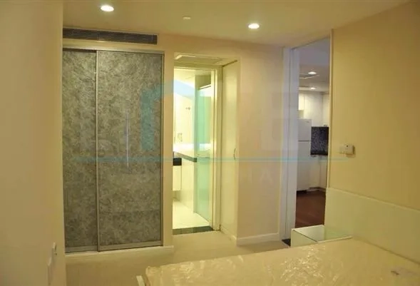 Rm 205 River House(5)