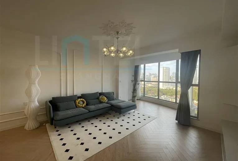 Rm 20B No 2 Palace Court(2)