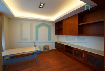 Rm 20B No D16 Top of City(12)