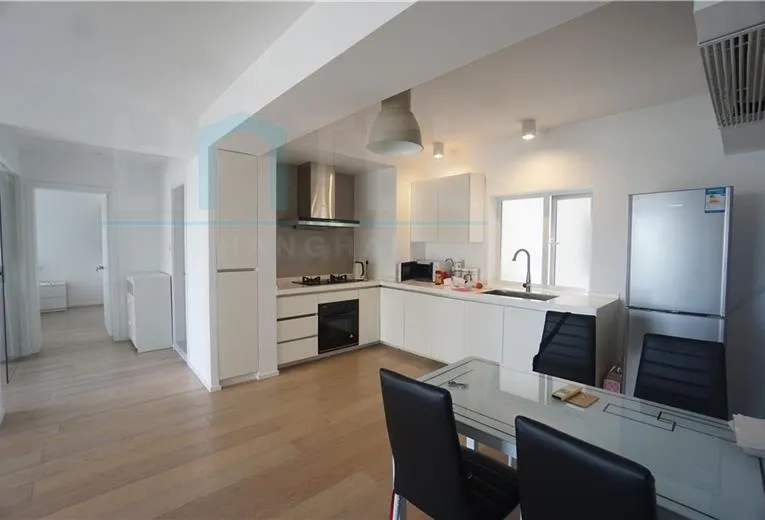 Rm 20D No 3 Ambassy Court(5)