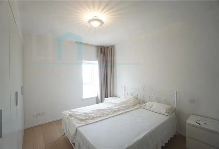Rm 20D No 3 Ambassy Court(6)