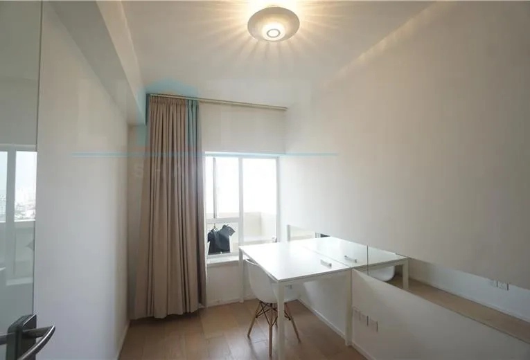 Rm 20D No 3 Ambassy Court(9)