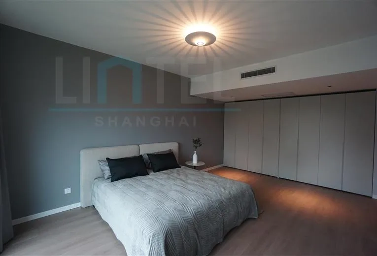 Rm 20F Unit 3 No 3 Shimao Riviera(15)