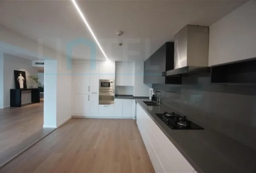 Rm 20F Unit 3 No 3 Shimao Riviera(9)