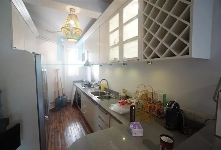 Rm 21 5F No 93 Fuxing west  Road(6)