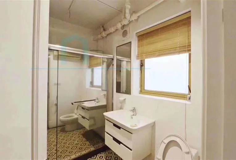 Rm 21 5F No 93 Fuxing west  Road(10)
