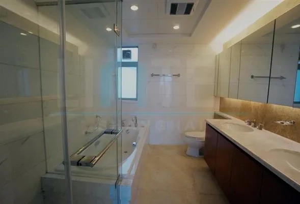 Rm 2102 No 2 Wellington Garden(12)