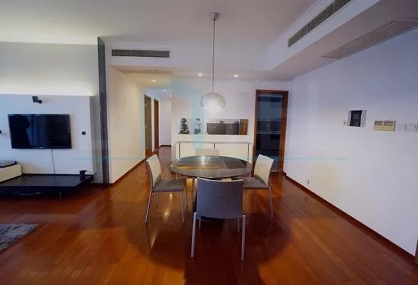 Rm 2102 No 2 Wellington Garden(7)