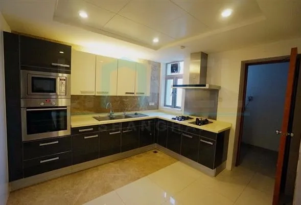 Rm 2102 No 2 Wellington Garden(9)